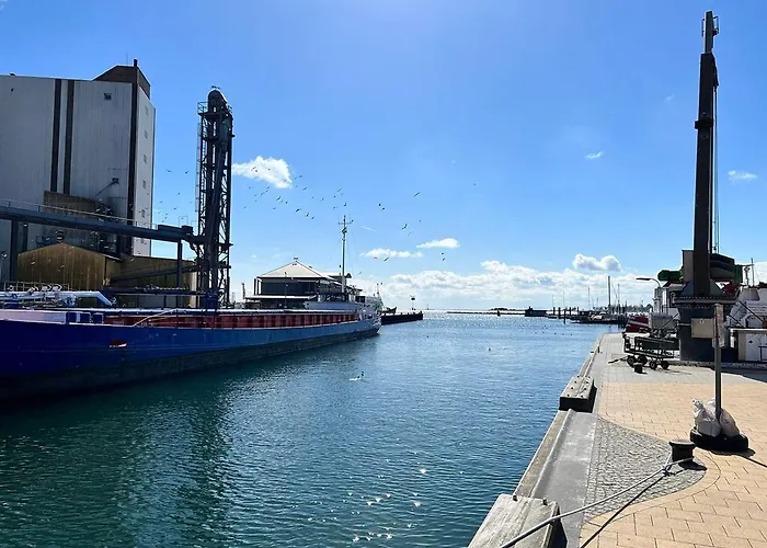 Hostel Fehmarn Ferienwohnung * Fehmarn